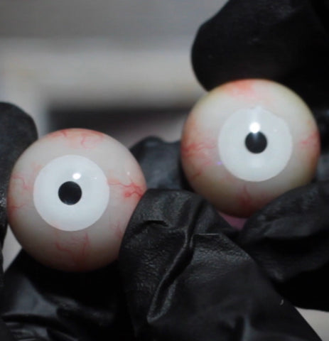 IN STOCK SET 26mm Manson Clown Classic White Zombie m Eye Hyper-Realistic Clown Psycho Lunatic Maniac Circus White Zombie Eye Resin Eyes Acrylic Eyes